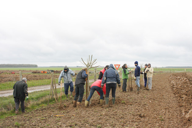 Lire la suite à propos de l’article Chantier participatif de plantation à Lhopiteau (28)